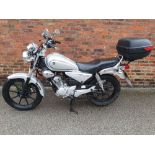 2010 Yamaha YBR125 Custom, 124cc. Registration number WV60 OHD. Frame number LBPRE071000131793.