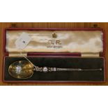 A George VI Coronation silver gilt anointing spoon, by Deakin & Francis Birmingham 1937, length 24.5