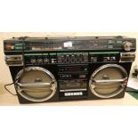 A Crown ghetto blaster radio/double cassette recorder, model S2-5100SL PLEASE NOTE: Spares or repair