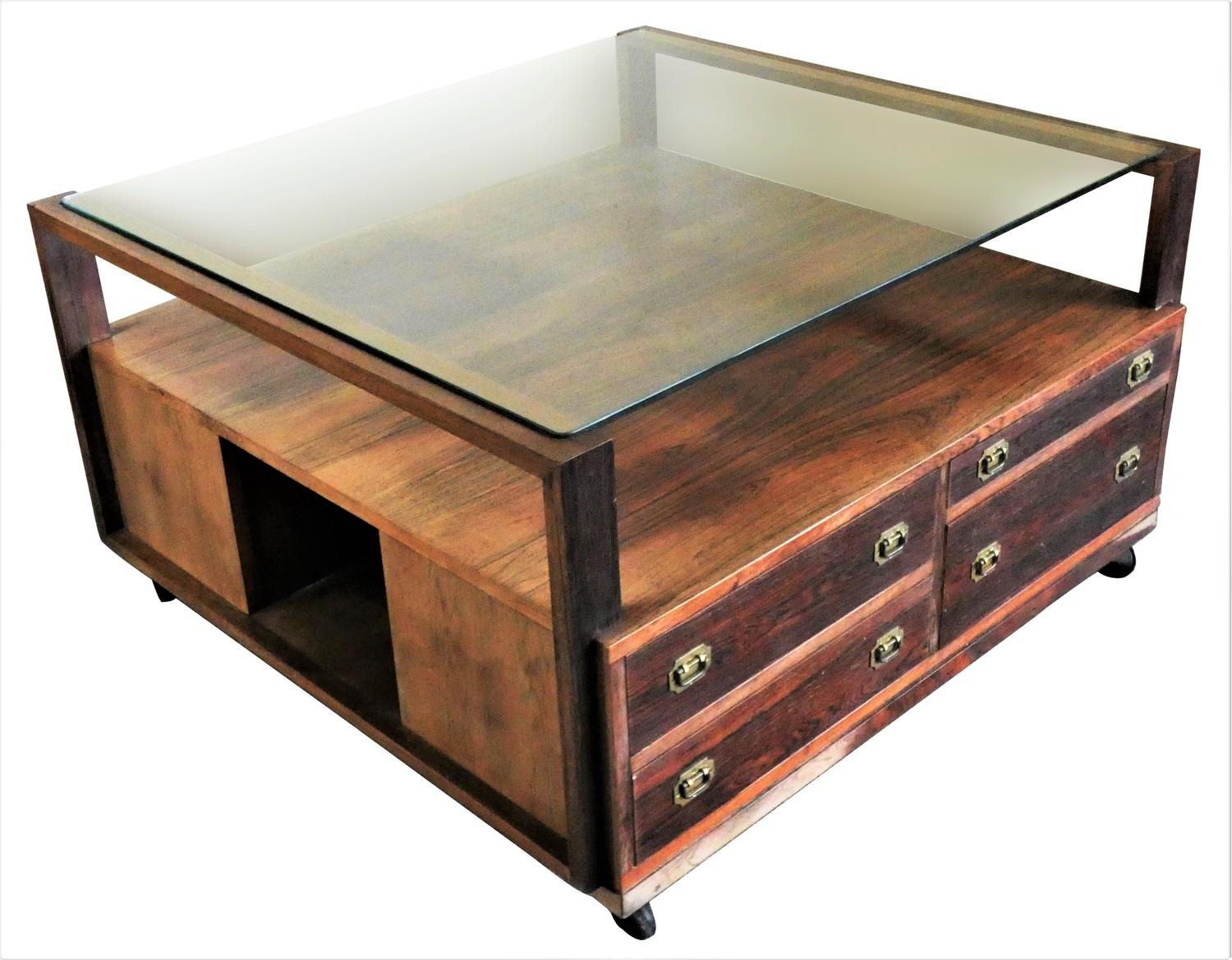 Henning Korch for CFC Silkeborg, Denmark, a rosewood and glass coffee table, the lift off glass