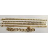 Five various 9ct gold bracelets, 28gms