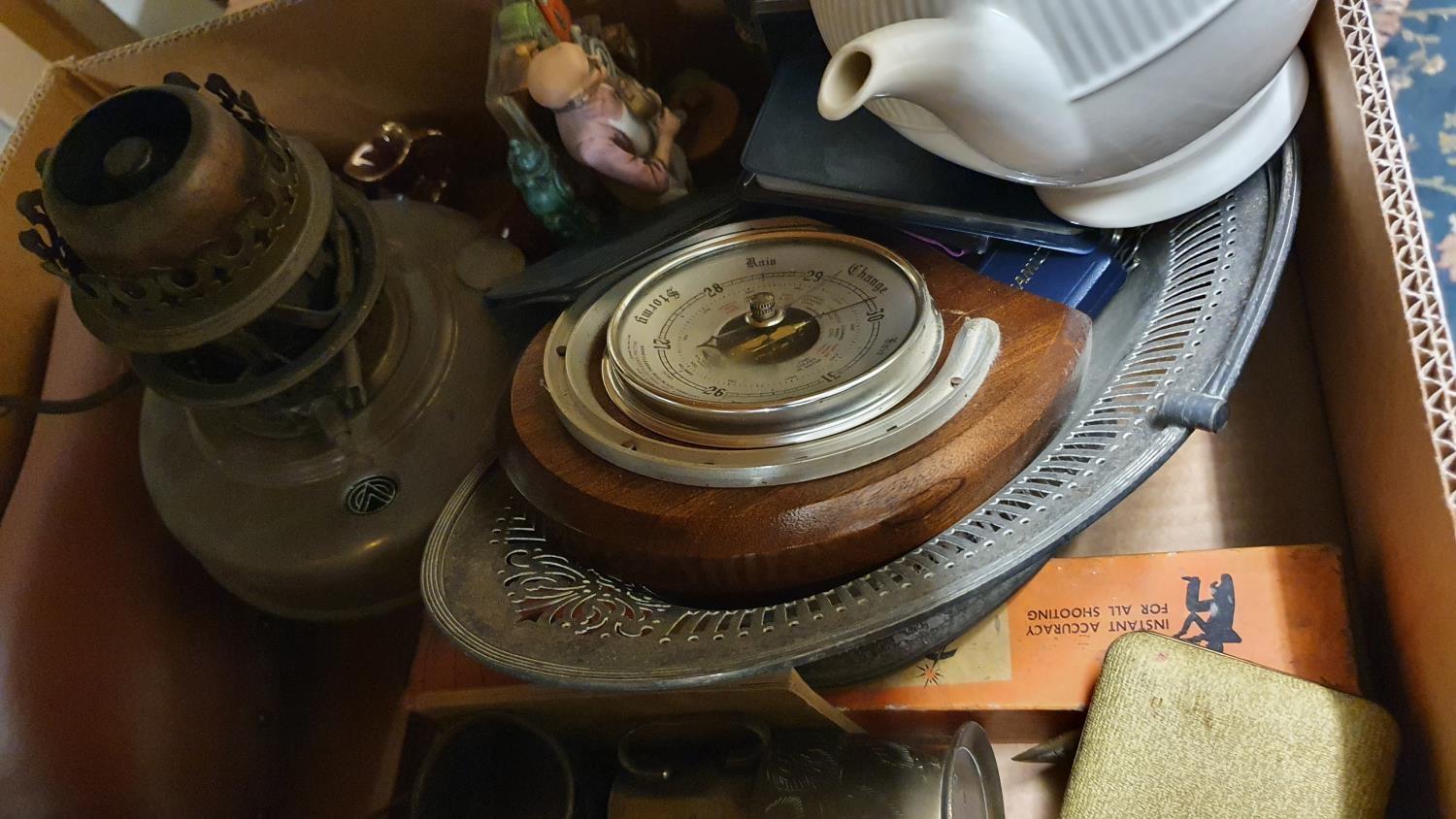 Various Royal Doulton Minden china, various Wedgwood Jasperware, a Victorian Willow pattern meat - Image 5 of 6