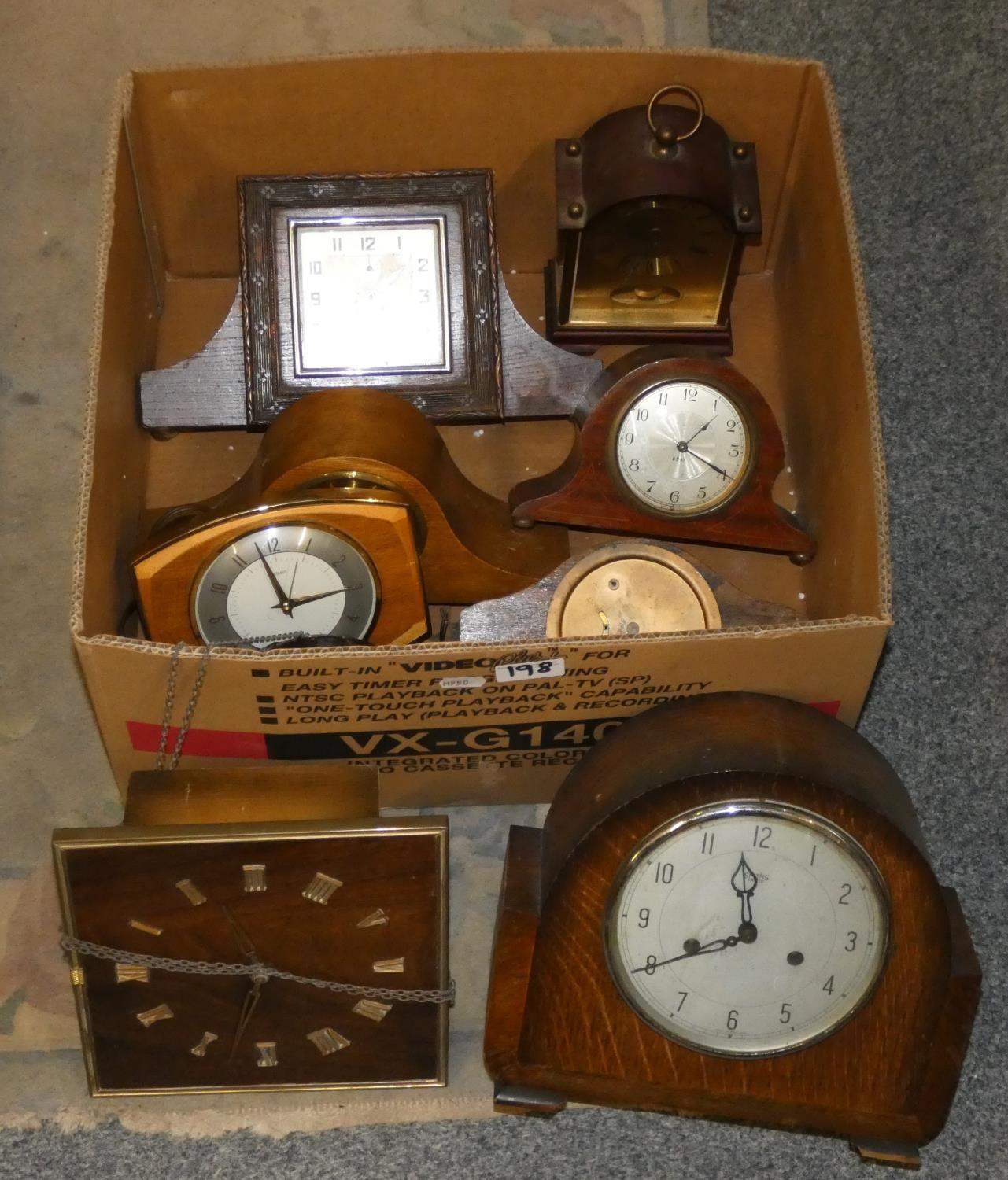 3 boxes of wall, mantle and carriage clocks (3). - Image 3 of 4
