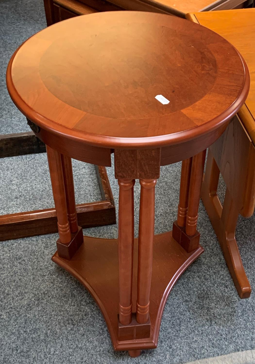 2 circular mahogany occasional tables with another two similar (4). - Image 5 of 5