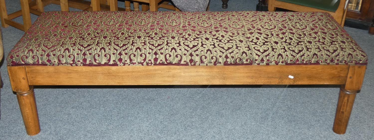 An Edwardian stained pitch pine day bed with adjustable back rest in red and gold fabric 185 cm - Image 2 of 2