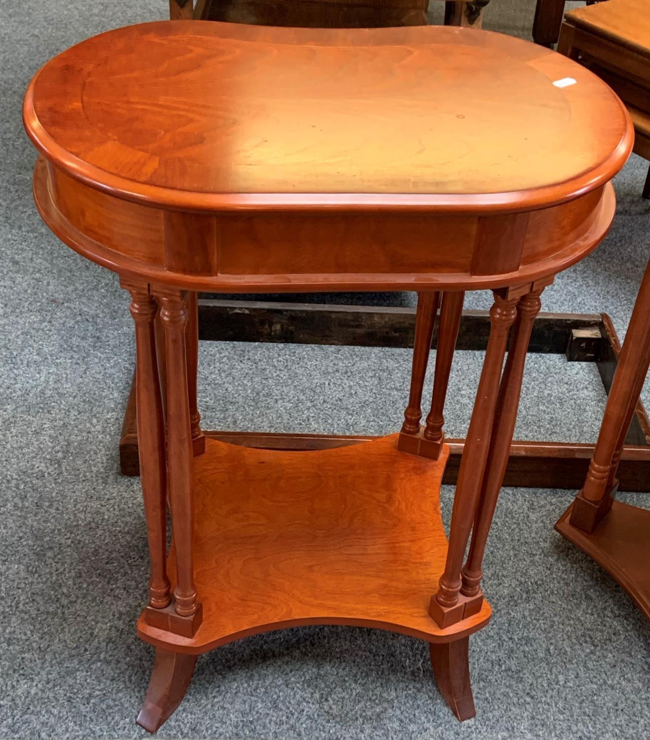 2 circular mahogany occasional tables with another two similar (4). - Image 3 of 5