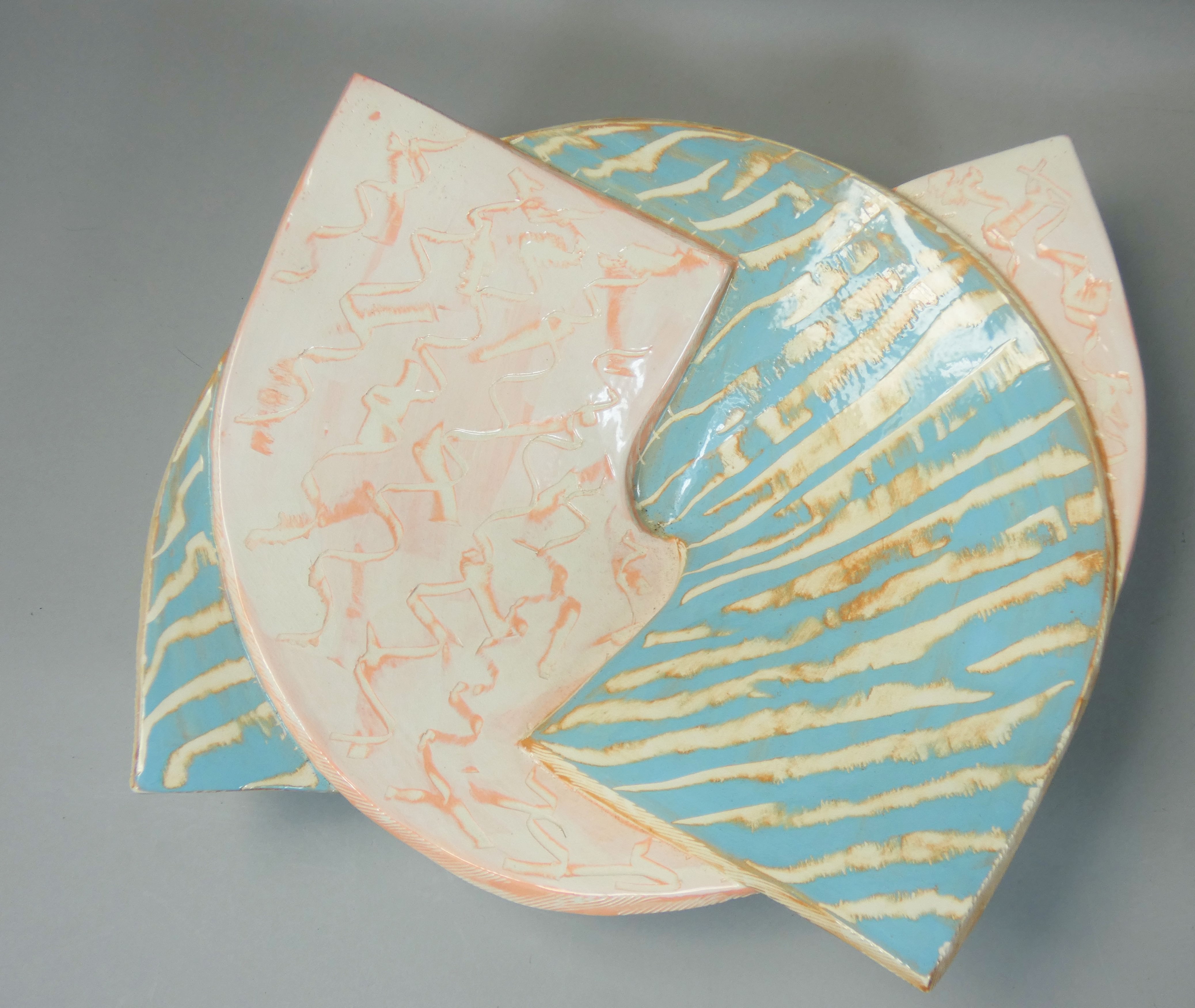 Carol McNicoll (b.1943), an unusual split ceramic bowl, in the form of two interwoven arches, - Image 2 of 3