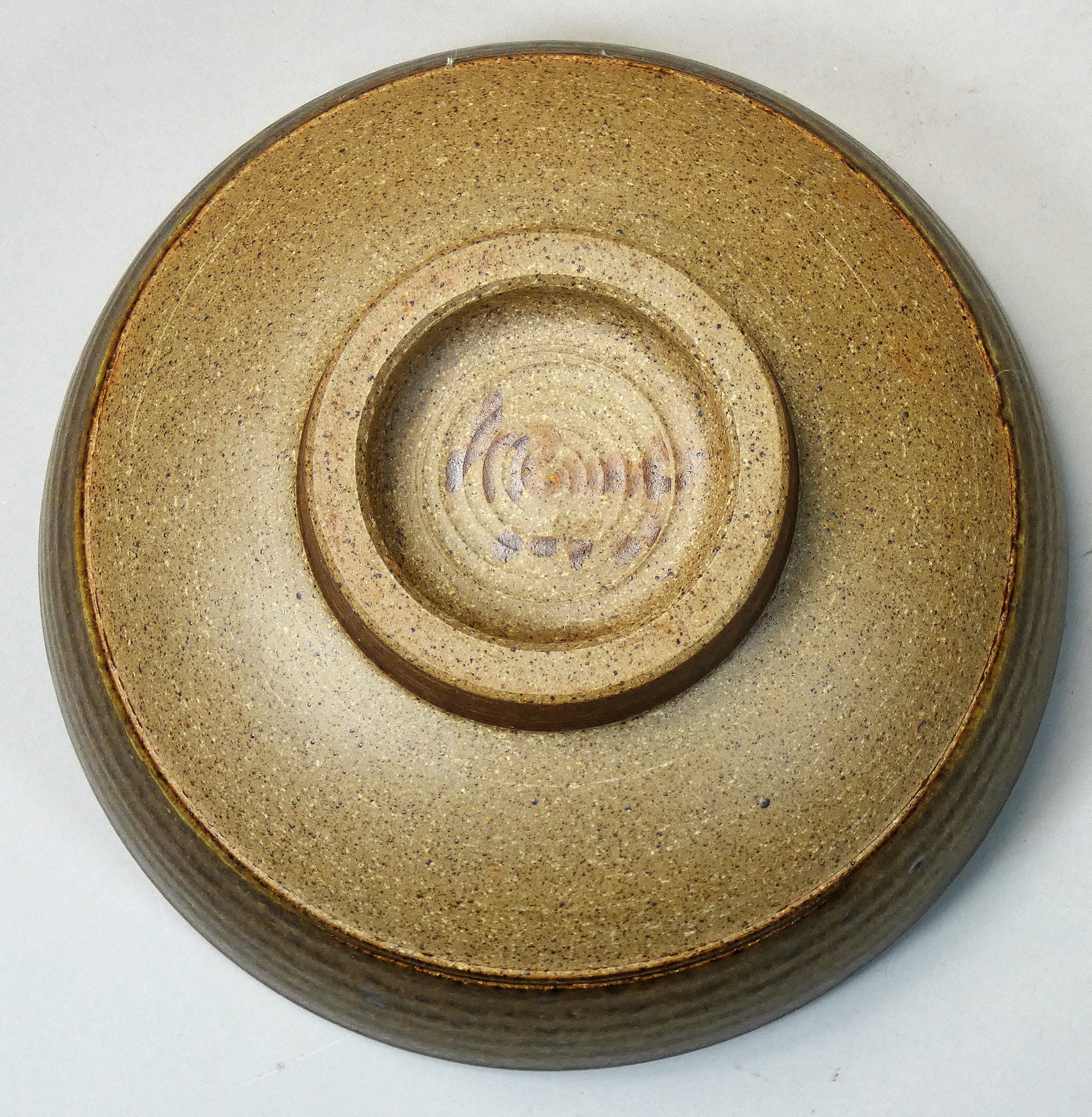 Mick Arnup, a stoneware bowl with spiral design, signature to base, diameter 21cm. - Image 3 of 4