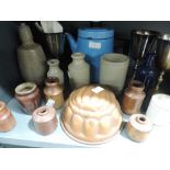 Kitchen wares including blue enamel tea pot and copper jelly mould