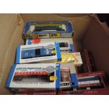 A collection of HO scale rolling stock including Walthers, Mantua, Atlas, Bachmann and similar, 17