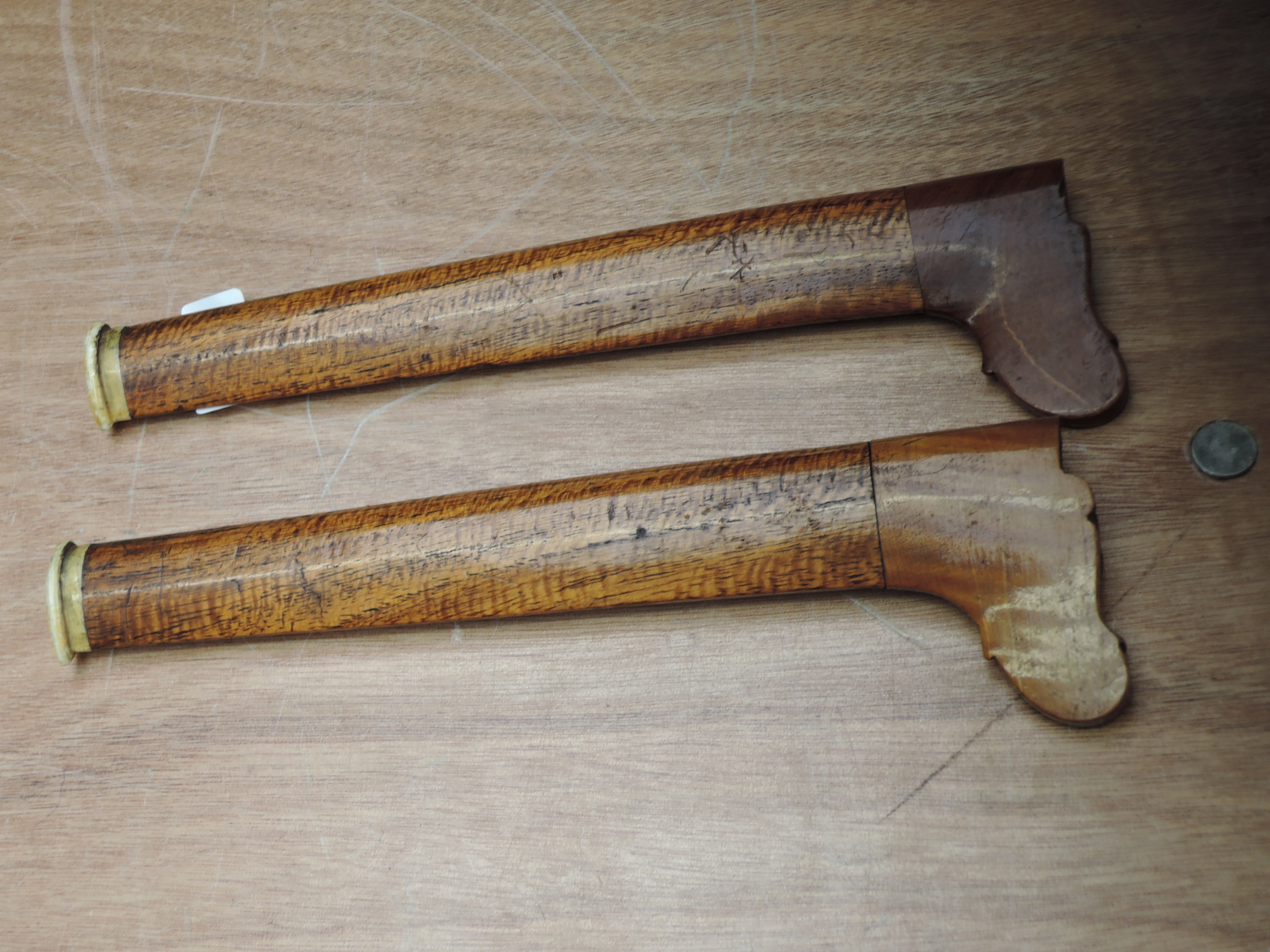 A pair of late 19th or 20th century Indonesian/straight settlements Kris Daggers having wood handles - Image 7 of 8