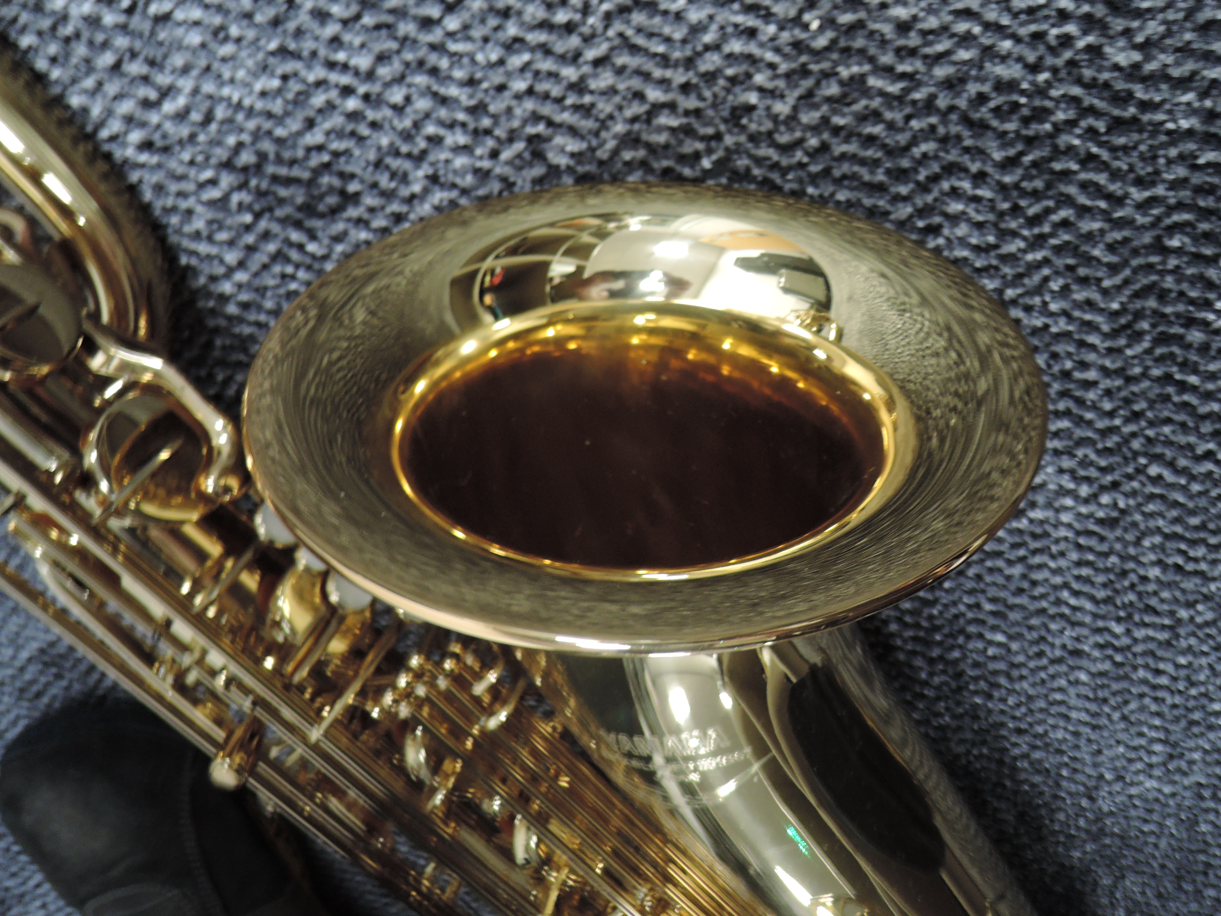 A Yamaha Baritone saxophone, in fitted yamaha case - Image 3 of 4