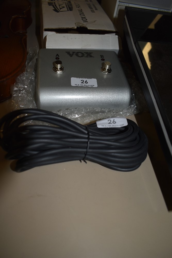 A Vox VF002 dual footswitch and TRS cable