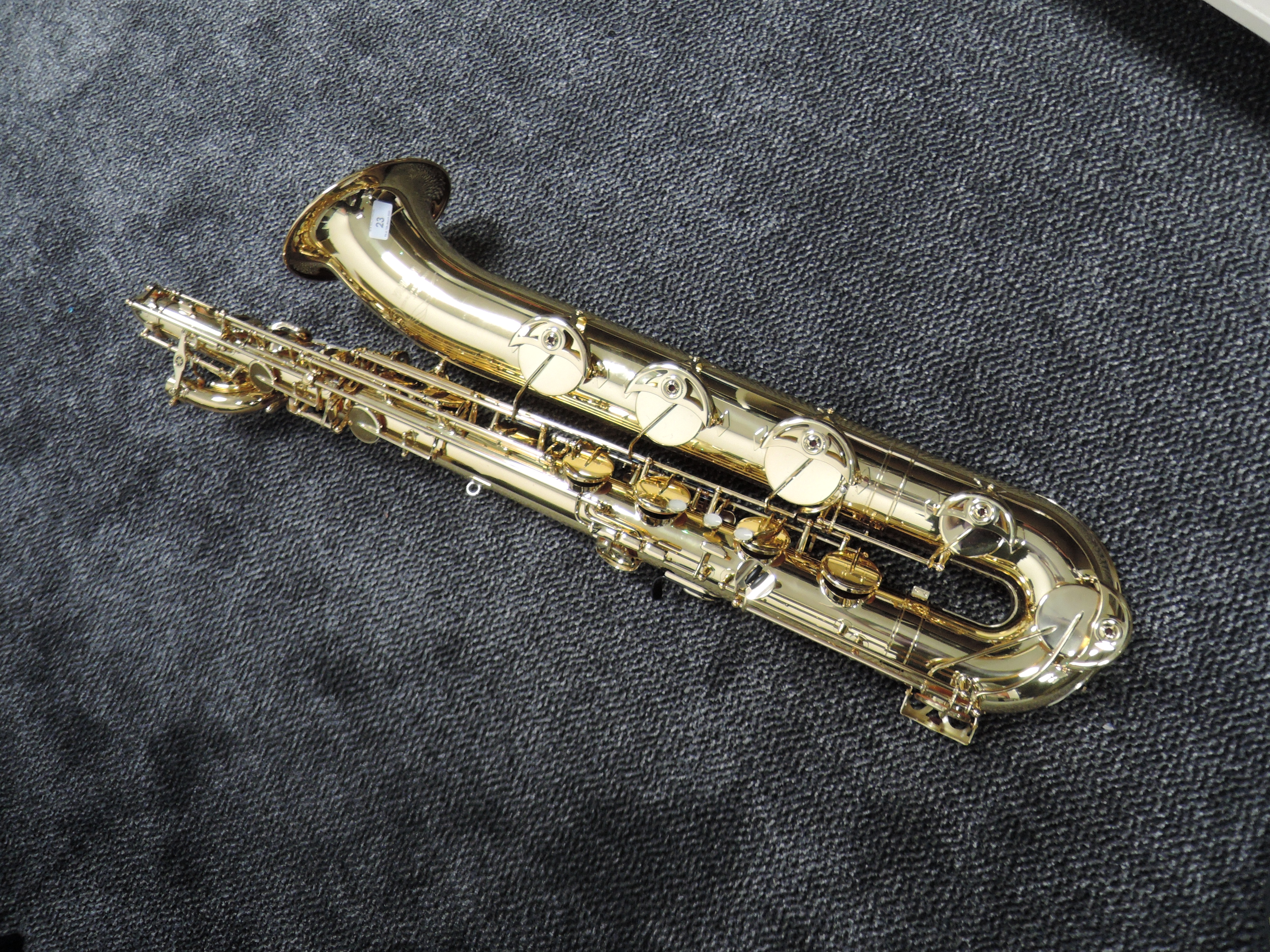 A Yamaha Baritone saxophone, in fitted yamaha case - Image 2 of 4
