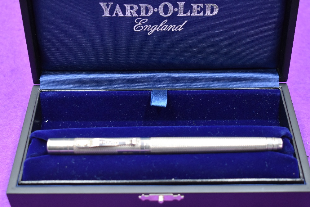 A Yard O Led Viceroy Barley silver barrel fountain pen, in original box, both cap and barrel stamped