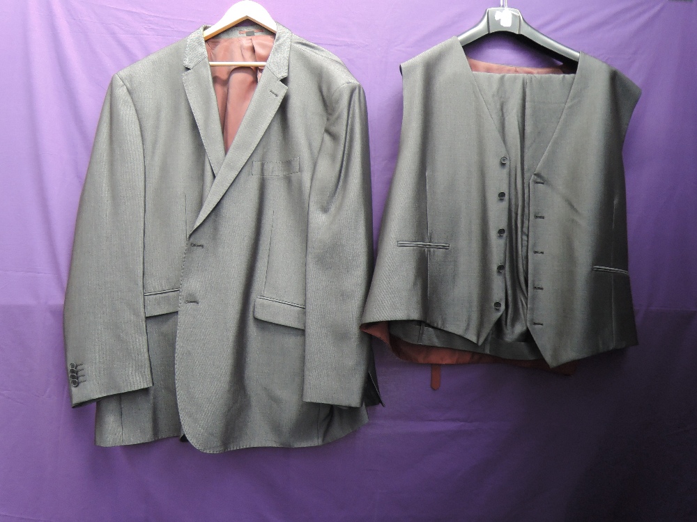 An unworn gents grey suit by Jacamo, size uk 60