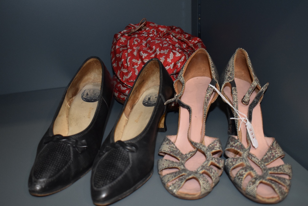 Two pairs of 1950s ladies shoes, around a size 5 and a size 6.5. both in great condition, also