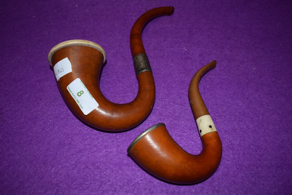 Two vintage bakelite and wood pipes.