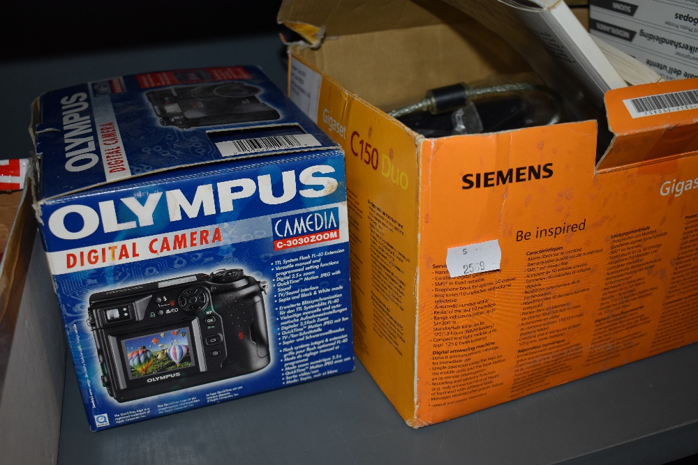 A selection of digital cameras - Image 2 of 2