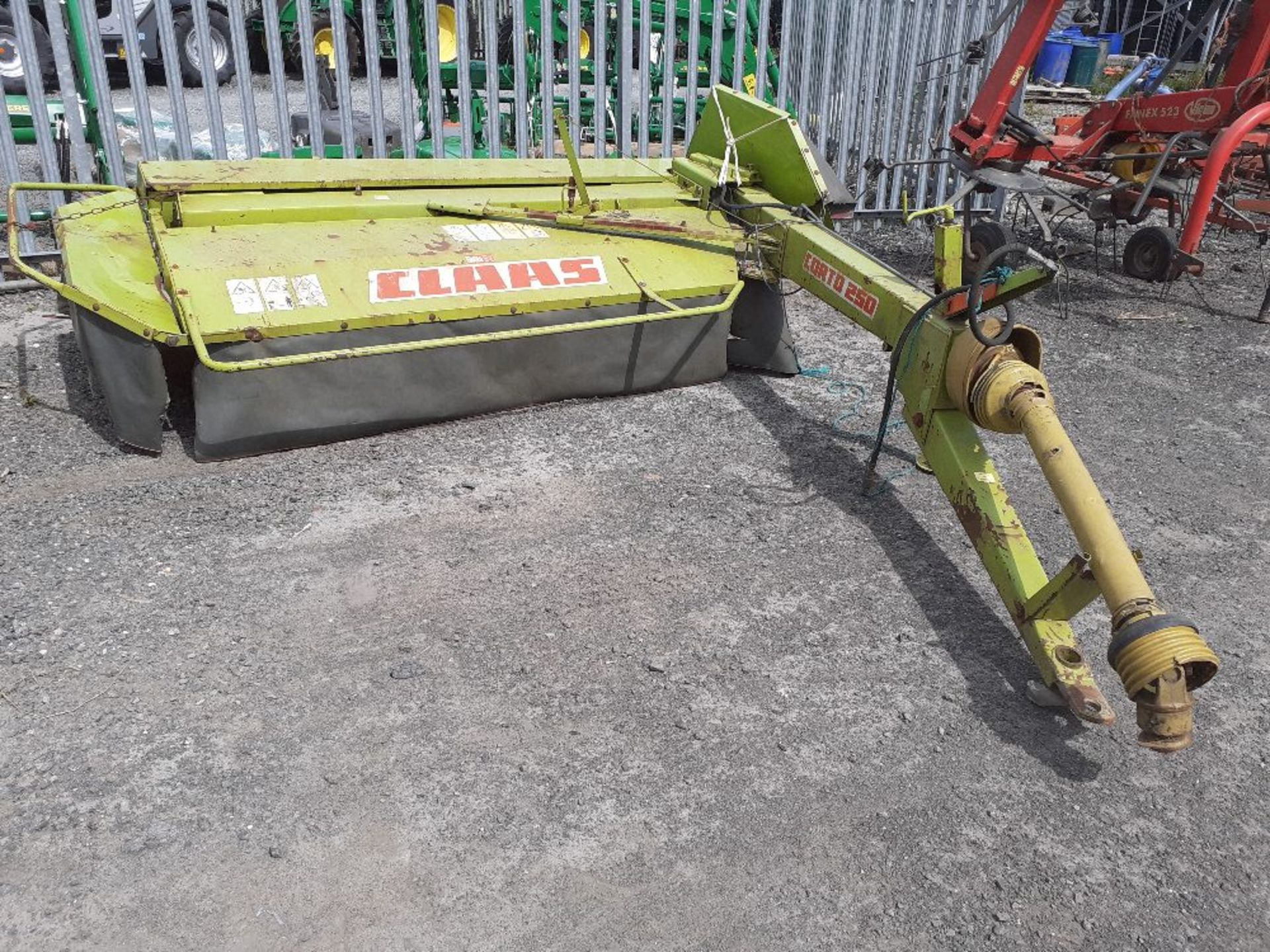 CLAAS CORTO 250 TRAILED DISC MOWER 1995