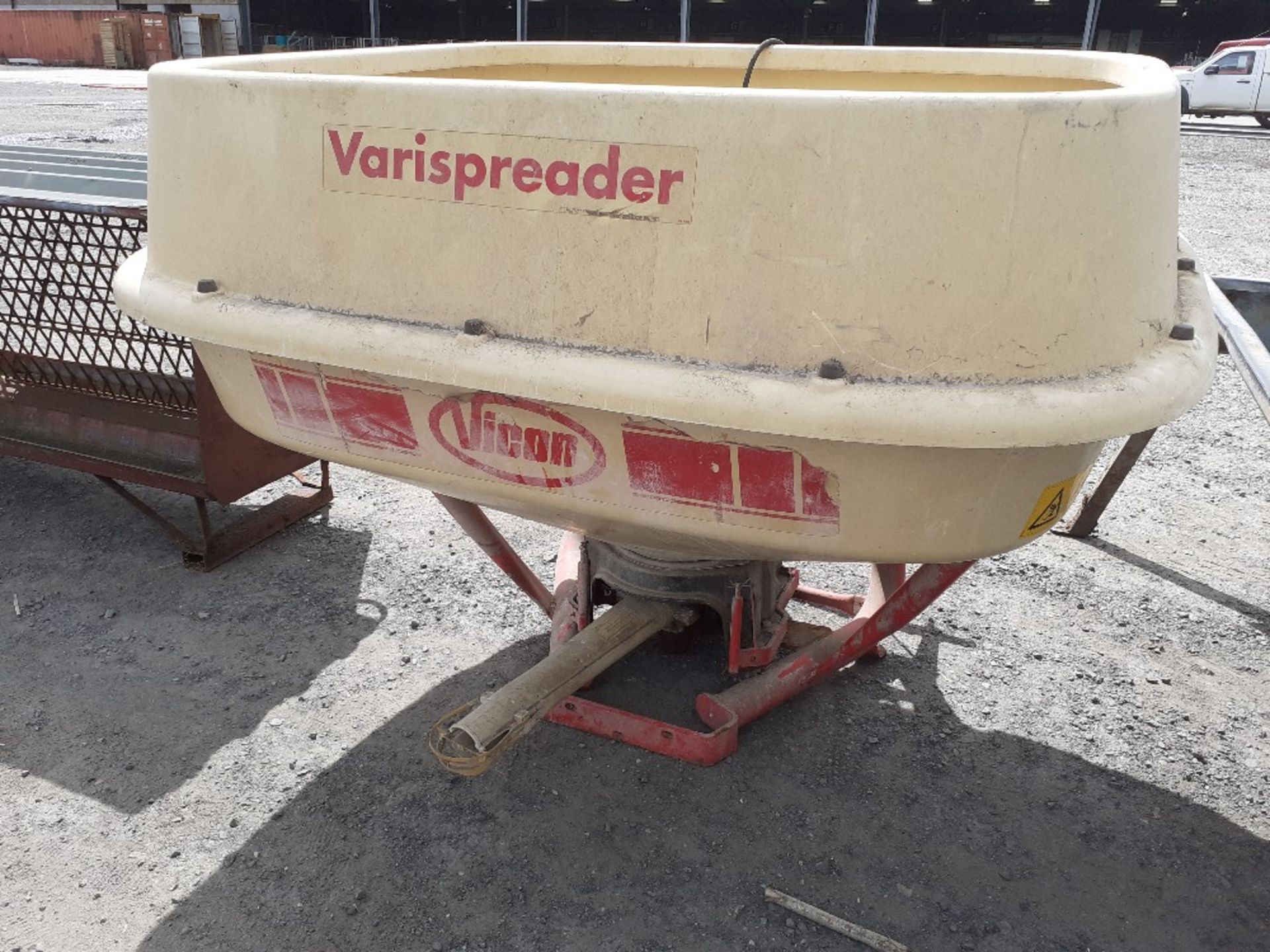 VICON VARI SPREADER - Image 4 of 4