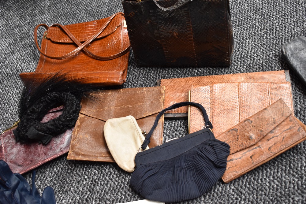 A variety of vintage handbags and accessories including gloves, purse and similar, including reptile - Image 2 of 2