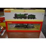 A Hornby 00 gauge LNER ClassD16/3 4-4-0 Loco & Tender, Claud Hamilton 8900, cat no R3433, in