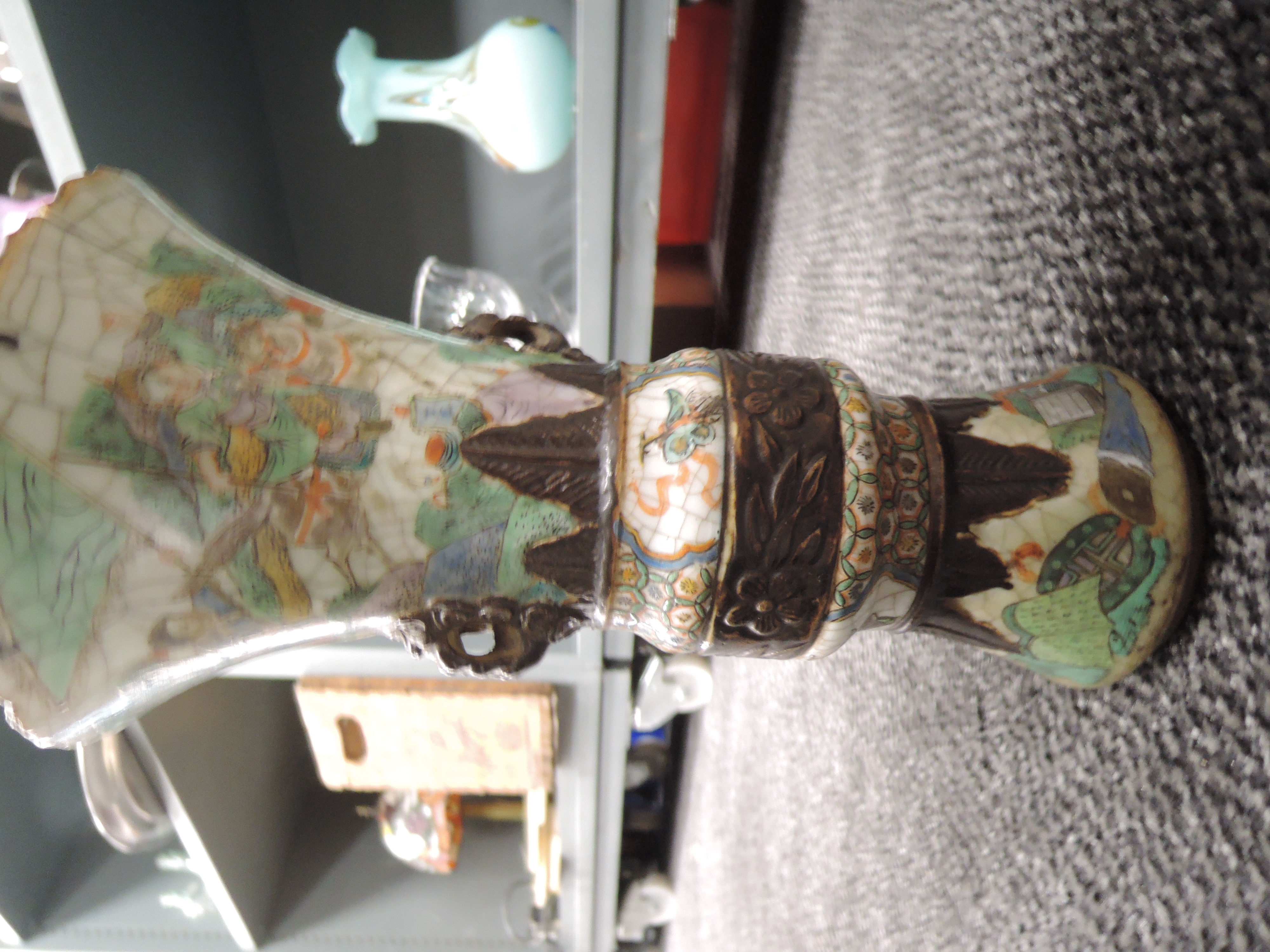 An impressive pair of Chinese export mantle vases in hard paste having extensive detailing of - Image 5 of 6