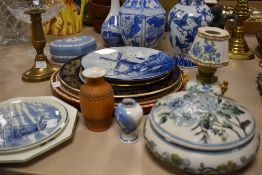 A variety of plates, vases and similar including Spode, Aynsley and Wedgewood.
