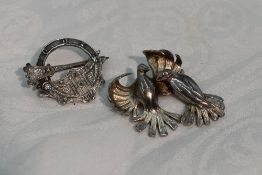 Two silver brooches including a pair of doves by Ivan Tarrant for George Tarrant, Birmingham 1970