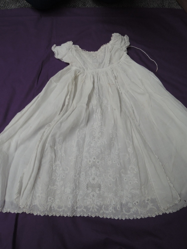 Two antique embroidered Childrens gowns, two tulle bonnets and apron,incredibly fine detail to these - Image 2 of 4