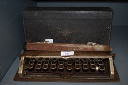 An early Bennett Junior Typewriter made in the USA