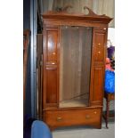 A Victorian mahogany mirror door wardrobe, width approx. 122cm