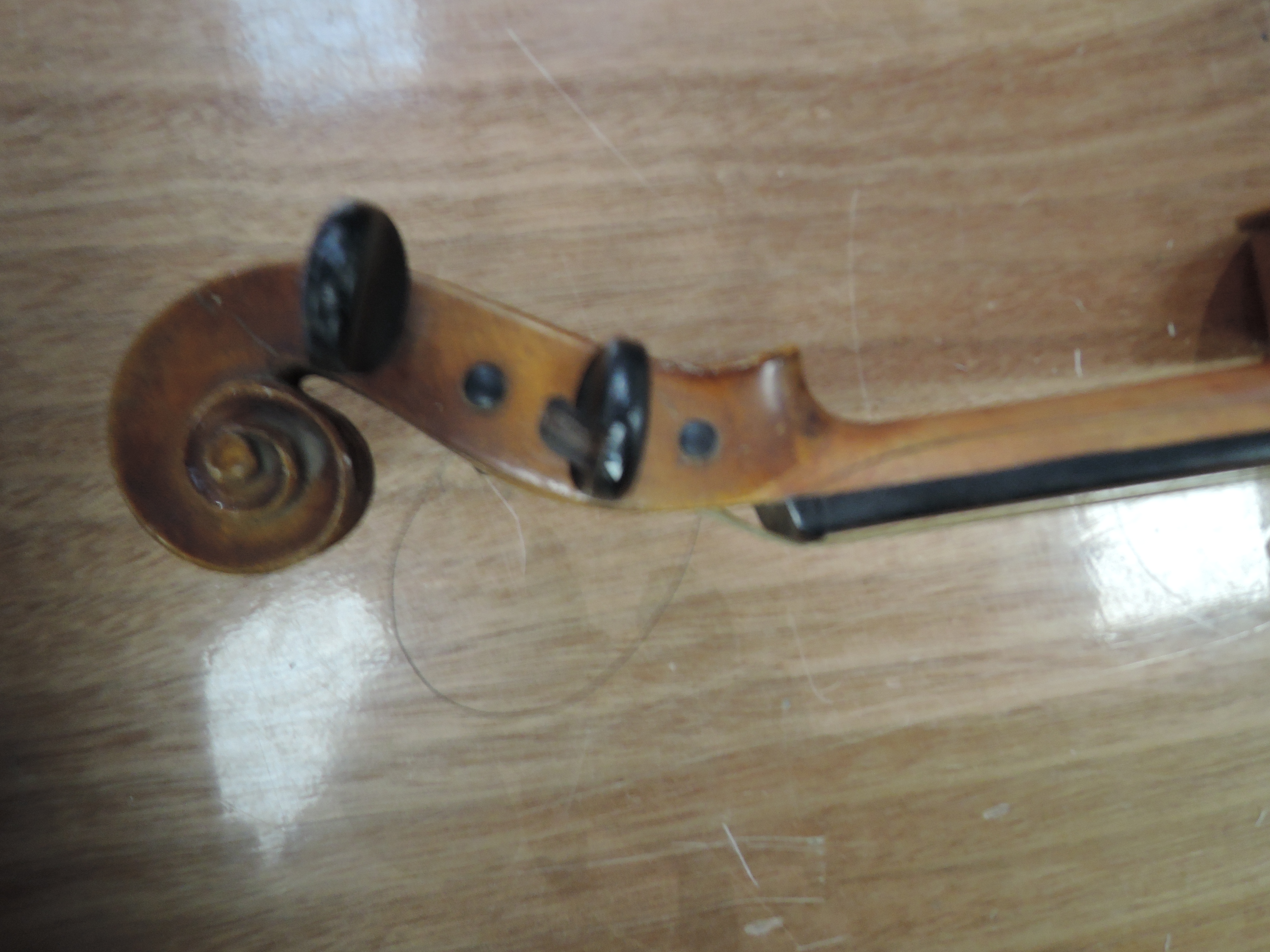 An early 20th century violin marked BW14 to back. - Image 5 of 7