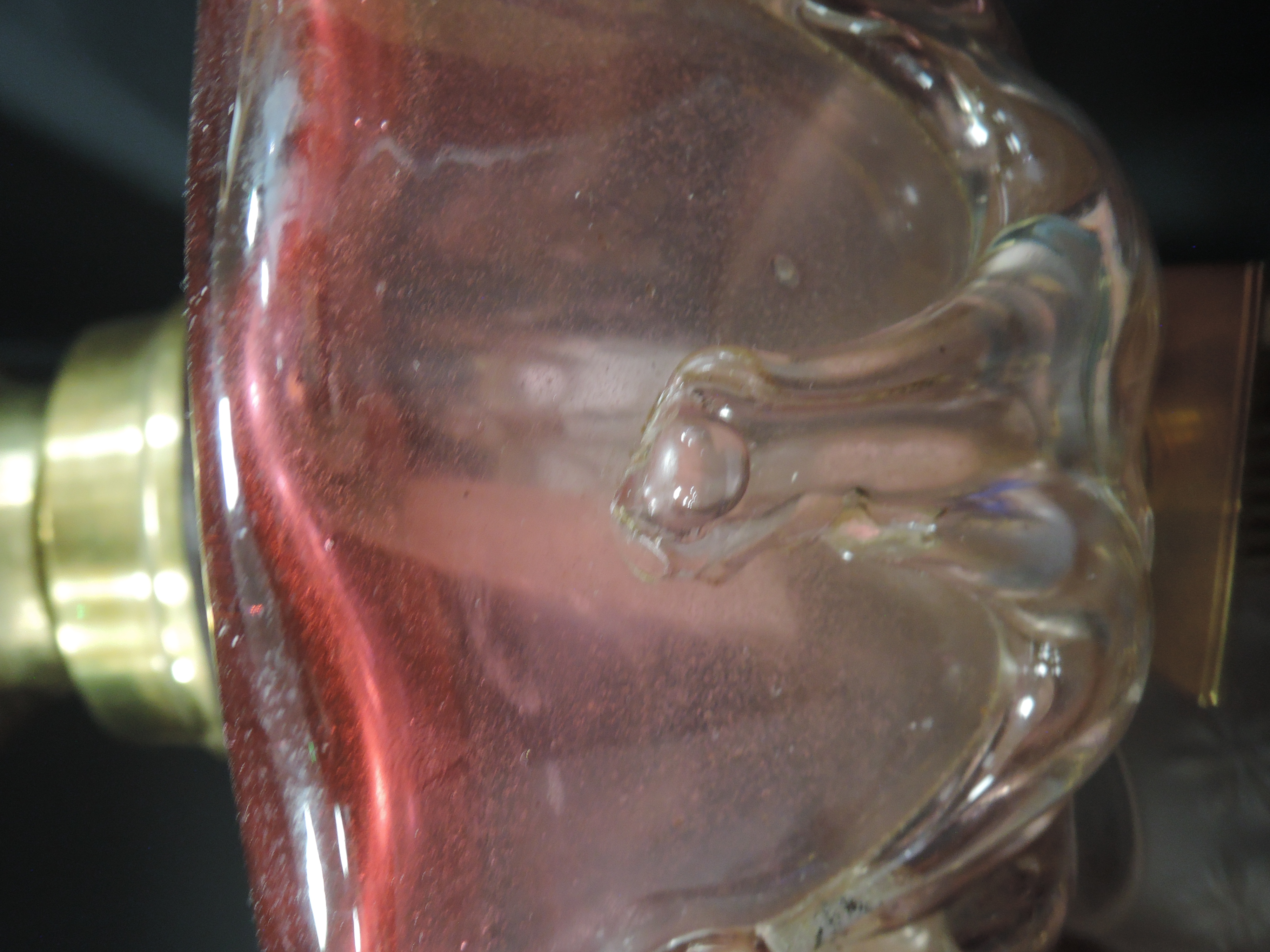 An impressive Victorian oil lamp having hand blown well with graduated cranberry glass also - Image 2 of 3
