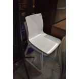 A set of vintage style ply chairs on metal frames in white (match lot 754)