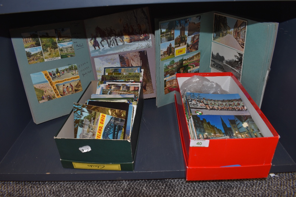 A selection of collectable postcards including photographic and travel interest