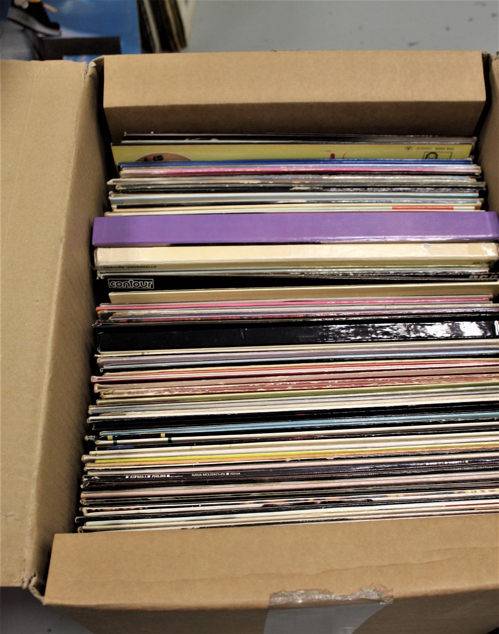 A large box of Nana Mouskouri records including Greek and French pressings. - Image 2 of 2