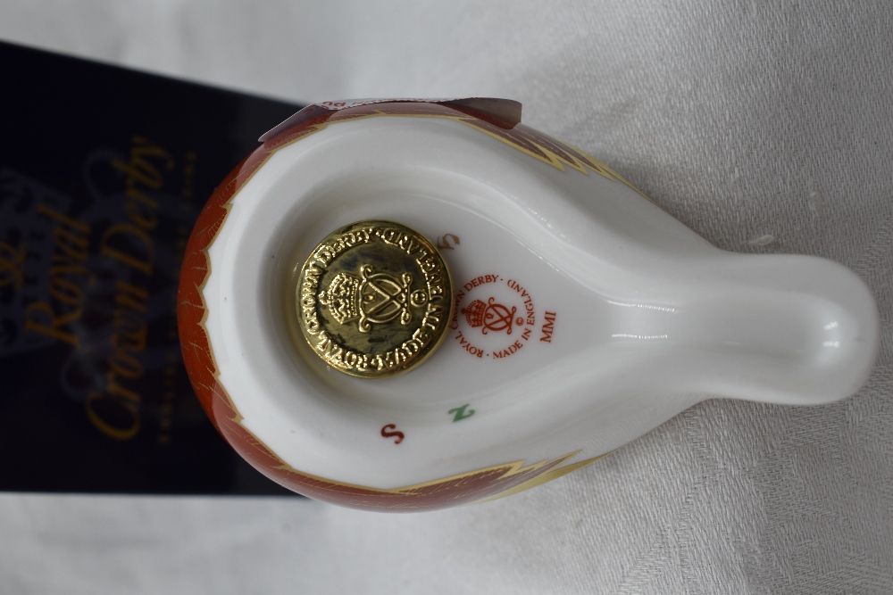 A Royal Crown Derby Chaffinch, boxed with gold stopper - Image 2 of 2