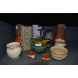 A collection of studio pottery and similar, eleven items in total.