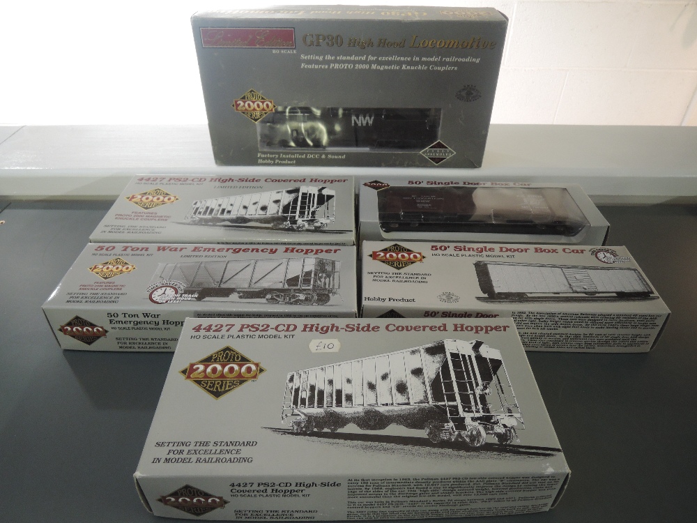 A Proto 2000 Series Limited Edition HO Scale NW GP30 High Hood Locomotive, boxed along with 5