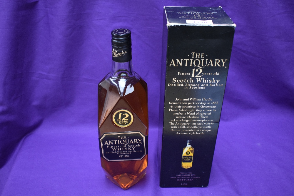 A bottle of The Antiquary Scotch Whisky, 1 litre, 43%, 80/90's, bottling in card box