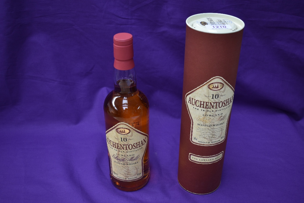 A bottle of 1980/90's Auchentoshan 10 Year Old Scotch Whisky, Triple Distilled, Lowland, 70cl, 40%