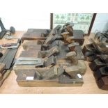 A selection of woodworkers beech wood jack planes including Varvill and sons of York