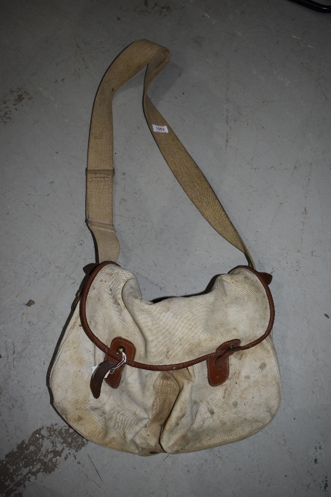 A Hardy fishing bag with liner.