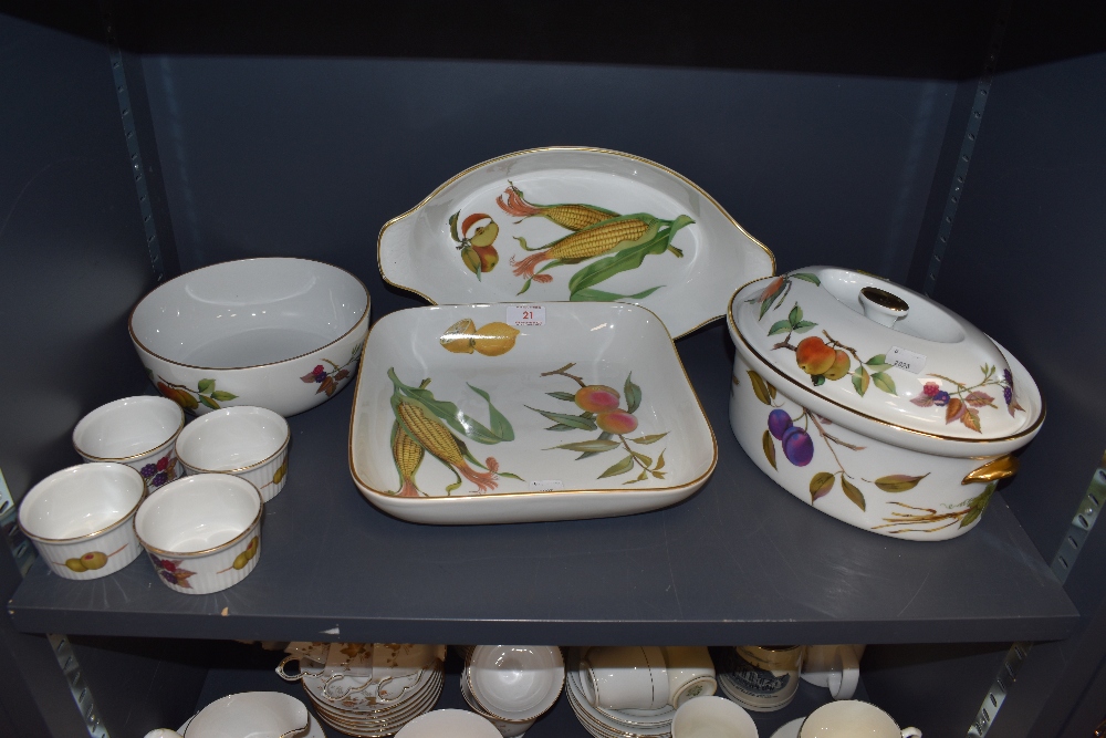 A collection of Royal Worcester Evesham serving bowls, ramekins and a tureen.