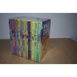 Children's. Roald Dahl Collection. Puffin Books, 2016. Box set of softbacks, 15 titles in total.