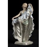 ROYAL DUX-CECOSLOVACCHIA - GREY BALLERINA - Painted ceramic shaped as slip [...]