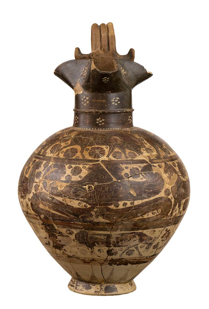 Corinthian Trefoil Oinochoe with Typhon, 600 - 550 BC; height cm 42; Large trefoil oinochoe, with