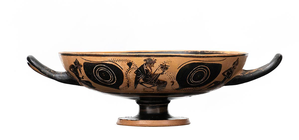 Attic Black-Figure Eye-Cup Kylix, Leafless Group, ca. 510 - 480 BC; height cm 8; diam. cm 19,5; With